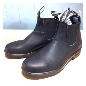 NWT Blundstone 500 - Black Waterproof Leather